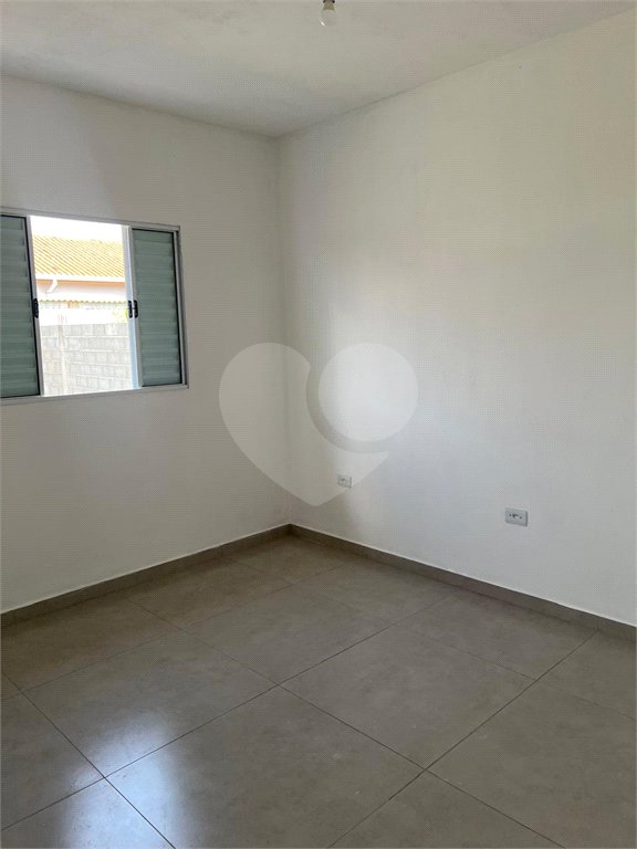 Casa à venda com 2 quartos, sendo 1 suíte, em Vila Vilma (mailasqui), São Roque, SP