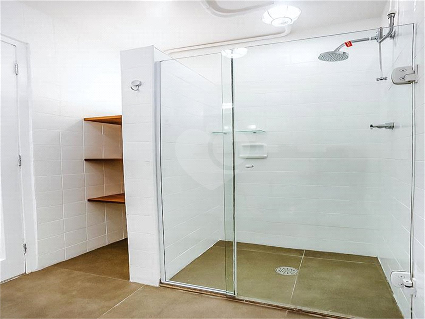 Apartamento à venda com 3 quartos, sendo 1 suíte, em Itaim Bibi, São Paulo, SP