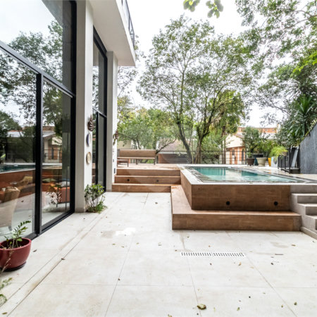 Casa à venda com 4 suítes no condomínio Granja do Morumbi, São Paulo - SP