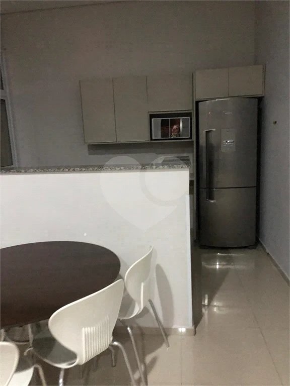 APARTAMENTO de 2 quartos (1 suíte) á venda em Santo André, 75m², 2 garagens fixas e cobertas, é entrar e morar!