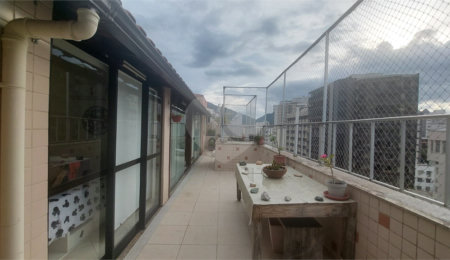 Apartamento à venda com 4 quartos, sendo 2 suítes,  em Tijuca, Rio de Janeiro, RJ