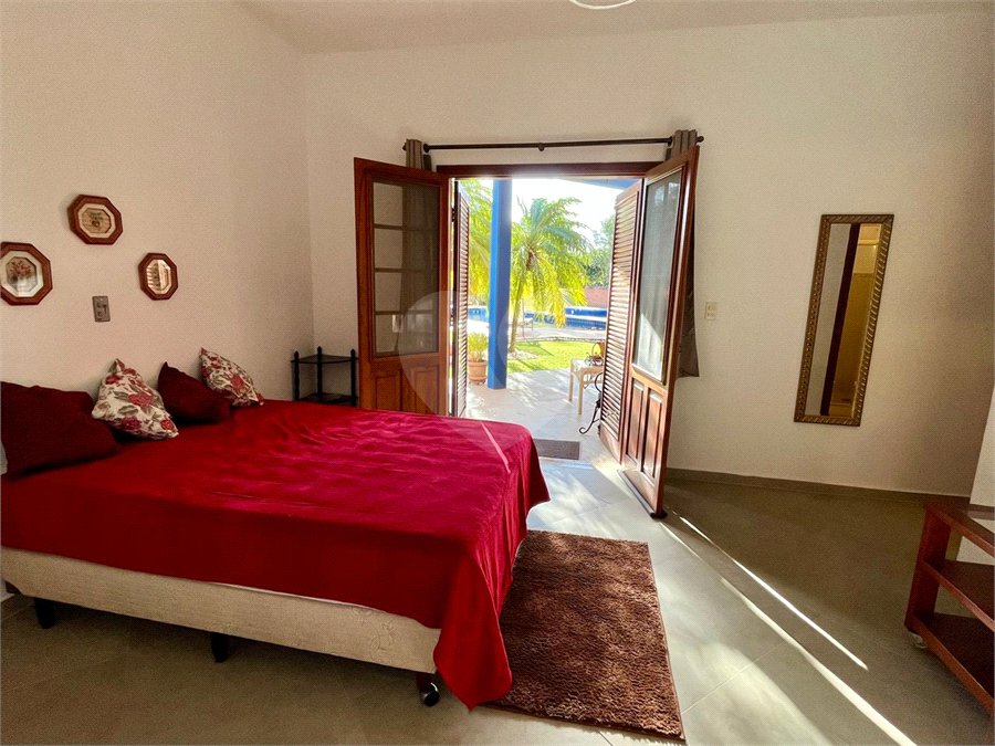 Casa à venda com 4 suítes no condomínio Residencial Vale das Laranjeiras, Indaiatuba - SP