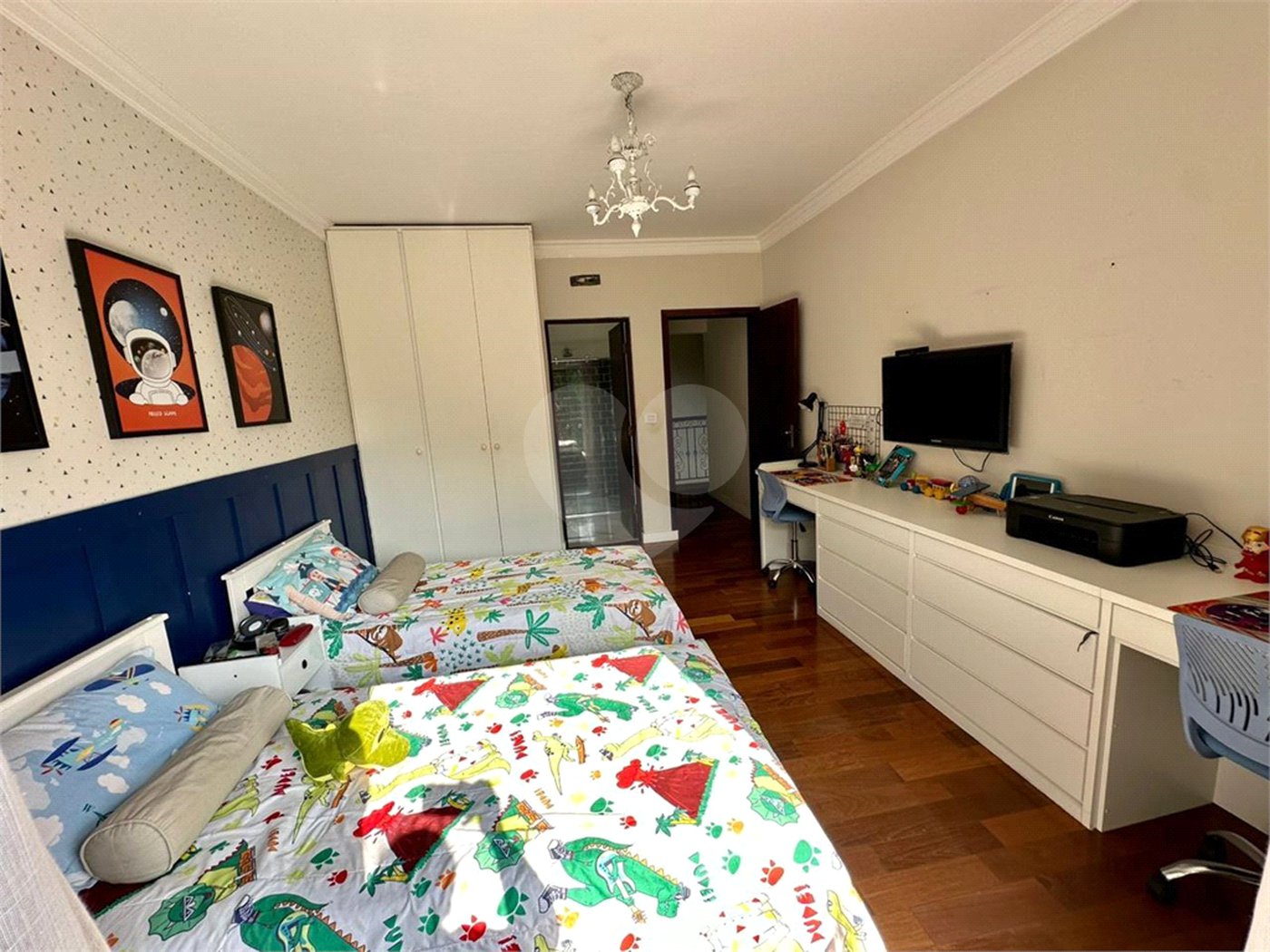 Casa à venda com 4 suítes no condomínio Gleba II, Mairiporã - SP