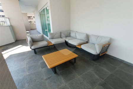 Apartamento à venda com 4 quartos, sendo 1 suíte, em Tijuca, Rio de Janeiro, RJ