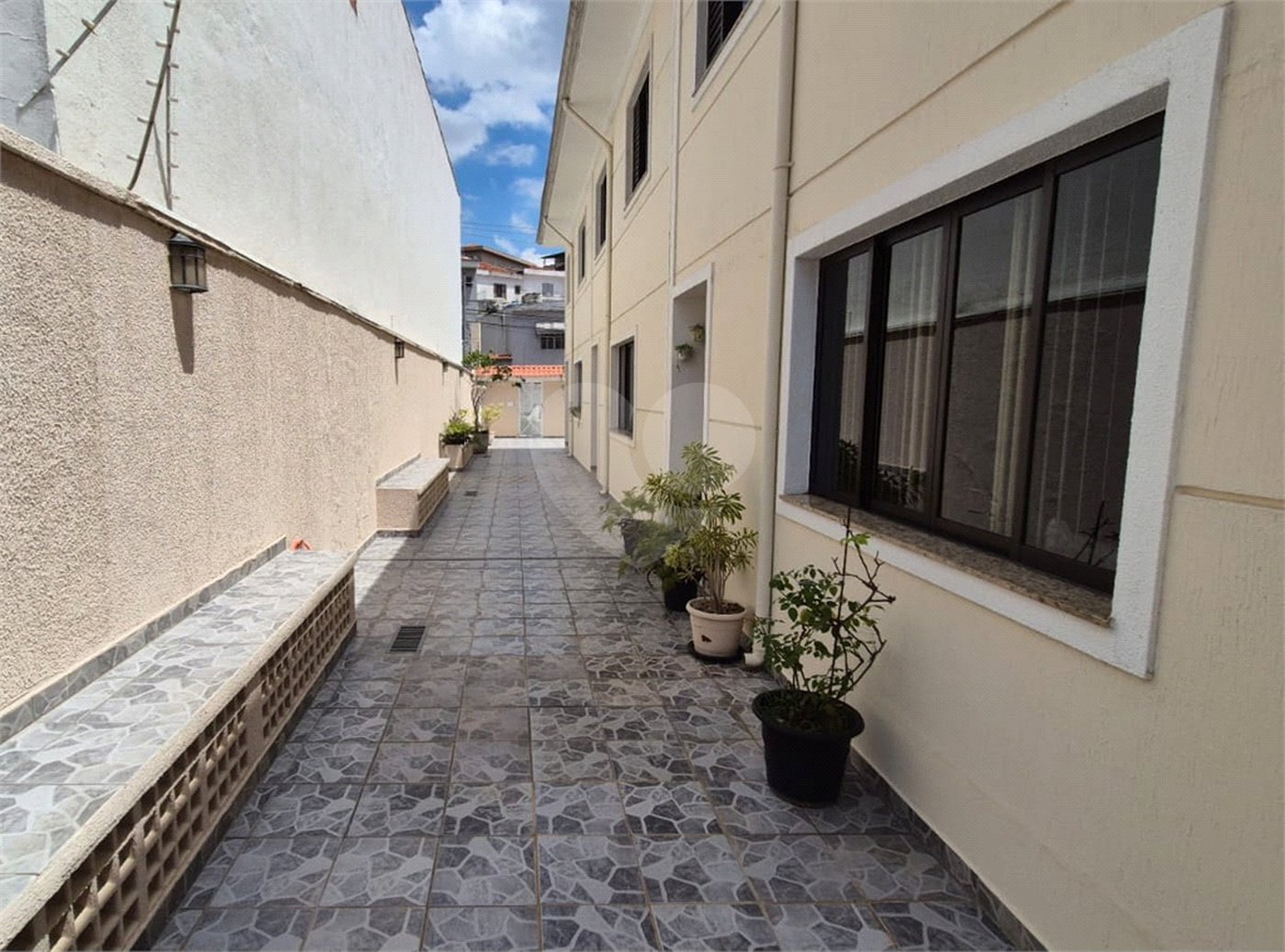 Casa à venda com 3 quartos, sendo 1 suíte, no condomínio Indefinido_ernani Pinto_439, São Paulo - SP