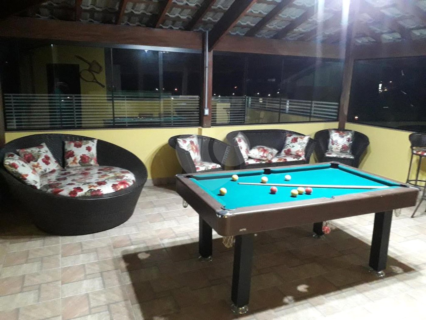 Casa à venda com 8 quartos, sendo 2 suítes,  em Jardim Estância Brasil, Atibaia, SP