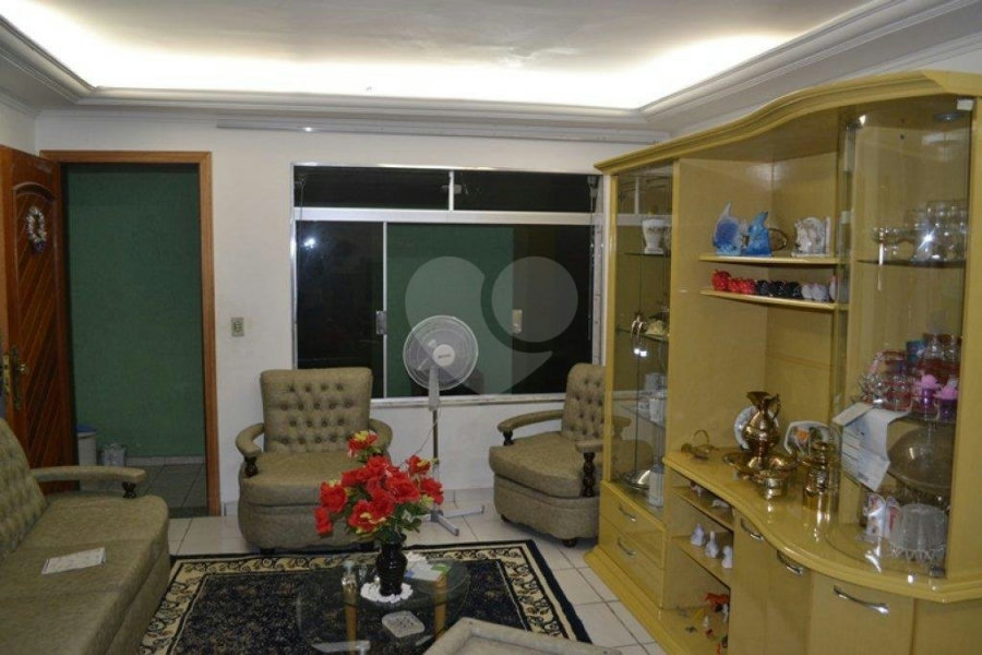 Sobrado à venda com 4 quartos, sendo 1 suíte, em Imirim, São Paulo, SP