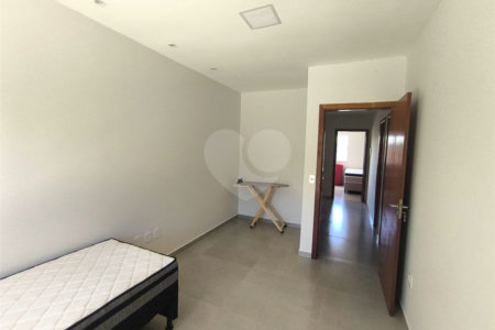 Duplex à venda com 3 quartos, sendo 1 suíte, em Taperapuan, Porto Seguro, BA