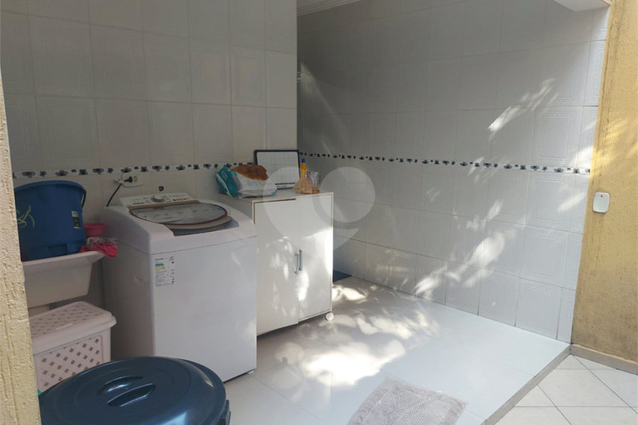 Sobrado à venda com 3 quartos, sendo 1 suíte, em Tremembé, São Paulo, SP