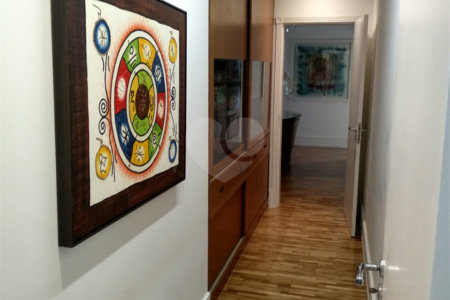 Apartamento à venda com 4 suítes em Jardim Marajoara, São Paulo, SP