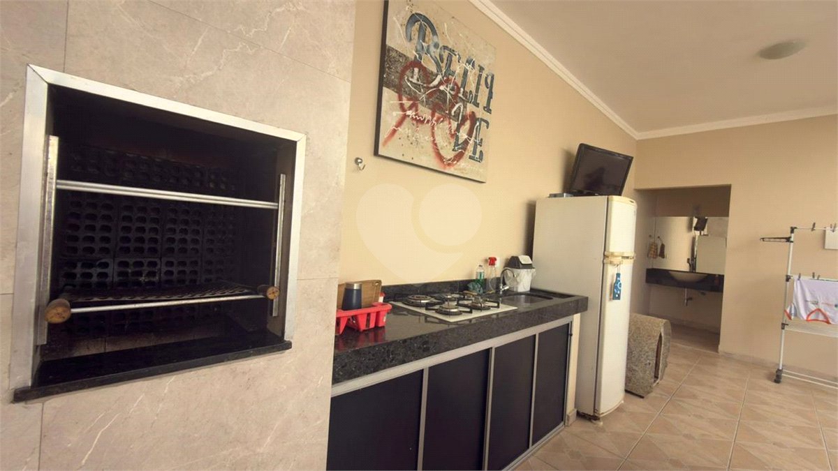 Casa à venda com 4 quartos, sendo 1 suíte,  no condomínio Portobello Sorocaba, Sorocaba - SP