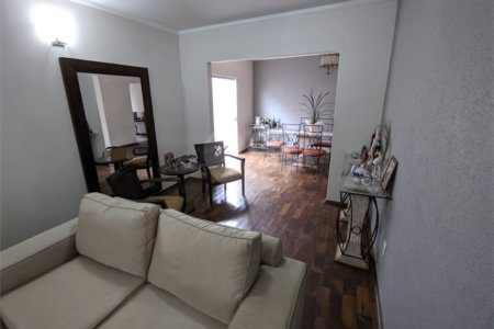 Casa com 3 dormitórios no Jardim Nova Santa Paula
