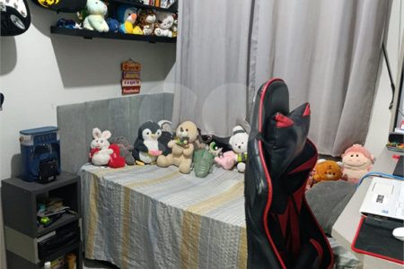 Apartamento à venda com 3 quartos, sendo 1 suíte, em Jardim Flor da Montanha, Guarulhos, SP