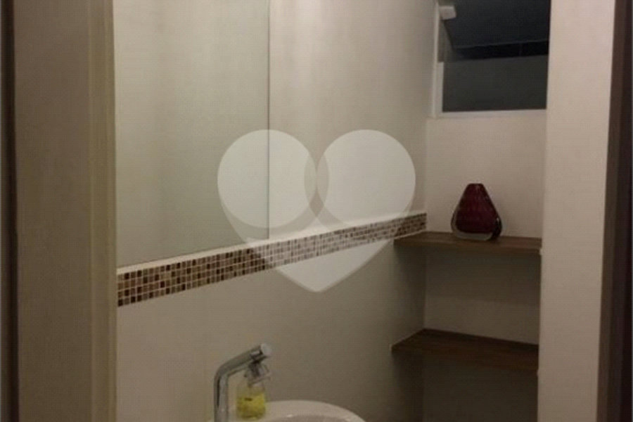 Apartamento à venda com 4 quartos, sendo 2 suítes, em Consolação, São Paulo, SP