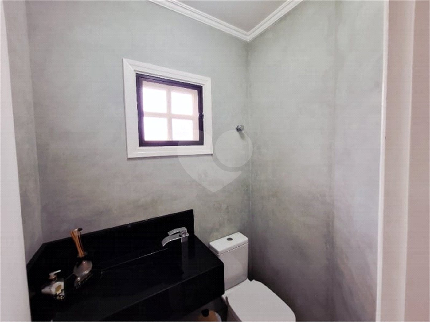 Casa à venda com 3 suítes no condomínio Vinhas da Vista Alegre Sede, Vinhedo - SP