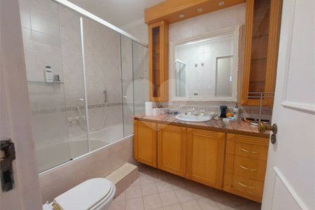 Apartamento à venda com 3 quartos, sendo 1 suíte,  em Jardim Paulista, São Paulo, SP