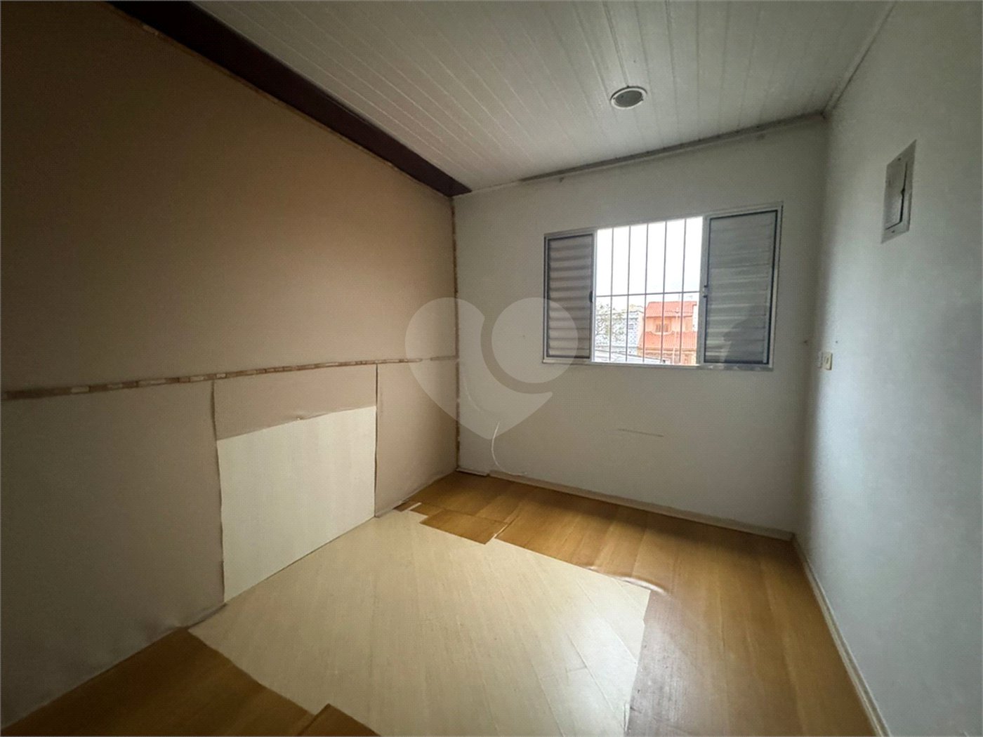 Casa à venda com 3 quartos, sendo 1 suíte,  em Jardim Imperador, Guarulhos, SP