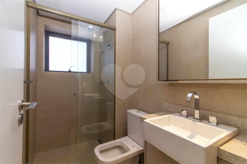 Apartamento à venda ou para alugar com 3 suítes em Jardim Morumbi, São Paulo, SP