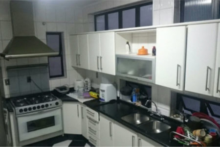 Sobrado à venda com 5 quartos, sendo 2 suítes, em Brooklin Paulista, São Paulo, SP