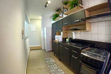 Apartamento com 2 dormitórios à venda, 78 m² por R$ 420.000,00 - Vila Júlia - Guarujá/SP