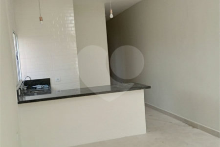 Casa térrea à venda em Nazaré Paulista/SP, no loteamento Quintas de São José
