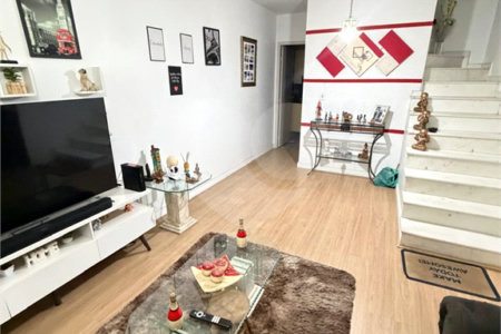 Sobrado à venda com 3 quartos, sendo 1 suíte, em Vila Aurora (zona Norte), São Paulo, SP