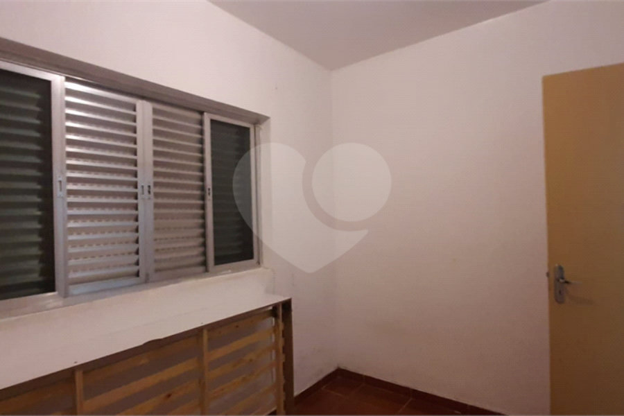 Sobrado à venda com 3 quartos em Jardim Guairaca, São Paulo, SP