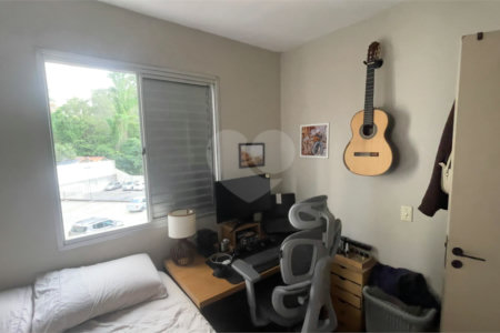 Apartamento à venda com 3 quartos em Jardim Monte Alegre, São Paulo, SP