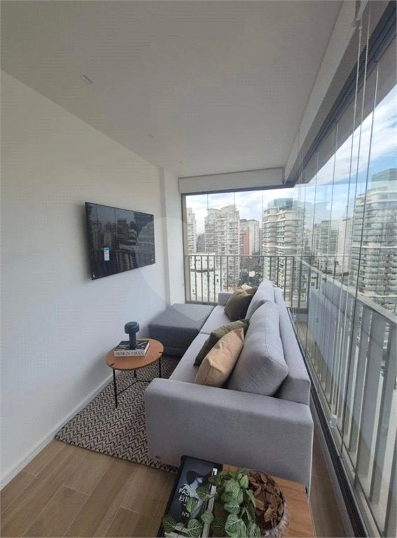 Apartamento para alugar com 1 suíte em Vila Nova Conceição, São Paulo, SP