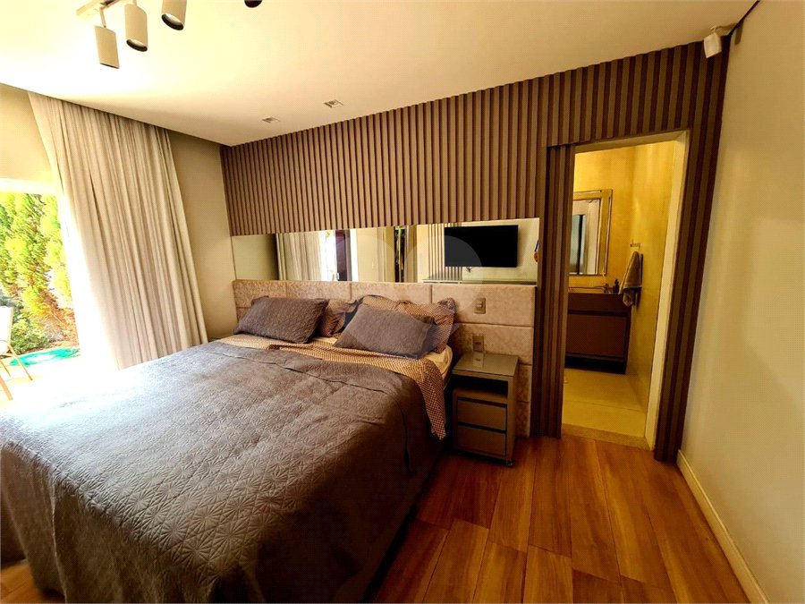 Casa à venda com 5 quartos, sendo 2 suítes, em Jardim das Roseiras, Araraquara, SP