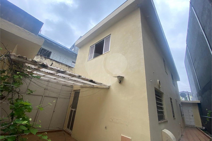 Sobrado à venda com 3 quartos em Bom Retiro, São Paulo, SP