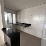 Apartamento à venda com 2 quartos, sendo 1 suíte,  em Loteamento Mogilar, Mogi das Cruzes, SP