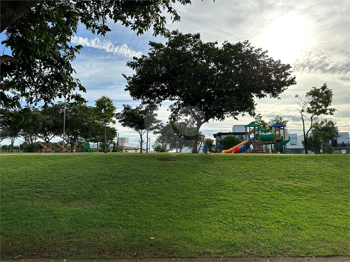 Terreno à venda no condomínio Residencial Central Parque, Salto - SP
