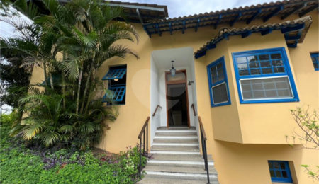 Casa à venda ou para alugar com 4 quartos, sendo 3 suítes,  no condomínio Estância Marambaia, Vinhedo - SP