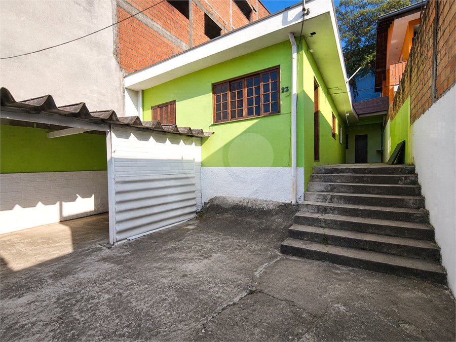 Casa à venda com 3 quartos em Jardim das Esmeraldas, São Paulo, SP