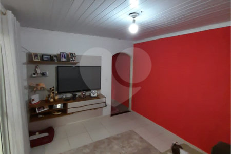Casa Térrea à venda com 3 quartos em Recanto Feliz, Suzano, SP