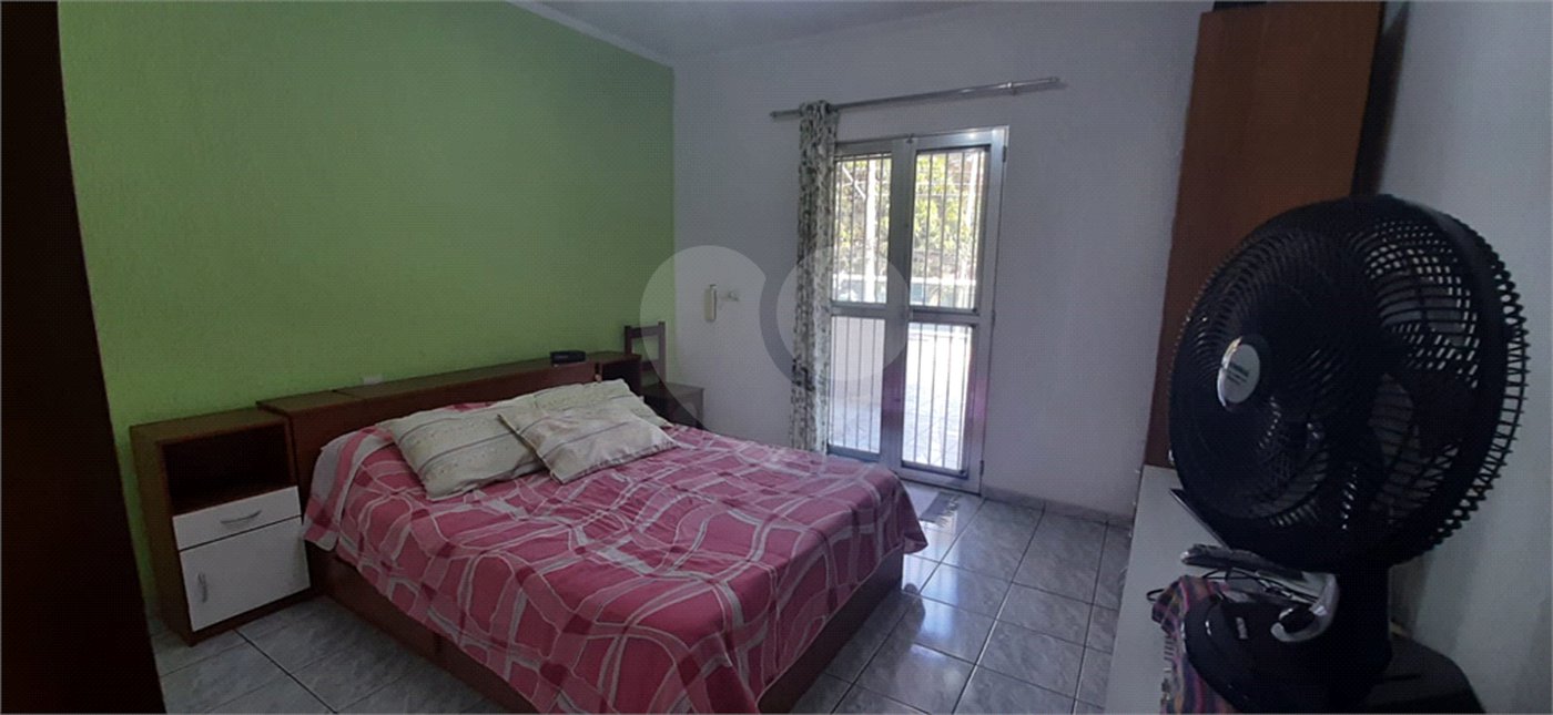 Sobrado à venda com 5 quartos em Vila Cunha Bueno, São Paulo, SP