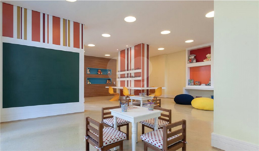 Apartamento à venda com 4 quartos, sendo 1 suíte, em Jardim Flor da Montanha, Guarulhos, SP