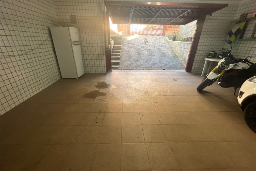 Sobrado à venda com 7 quartos, sendo 1 suíte, em Tremembé, São Paulo, SP
