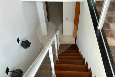 Casa de Vila para alugar com 4 suítes em Vila Romana, São Paulo, SP