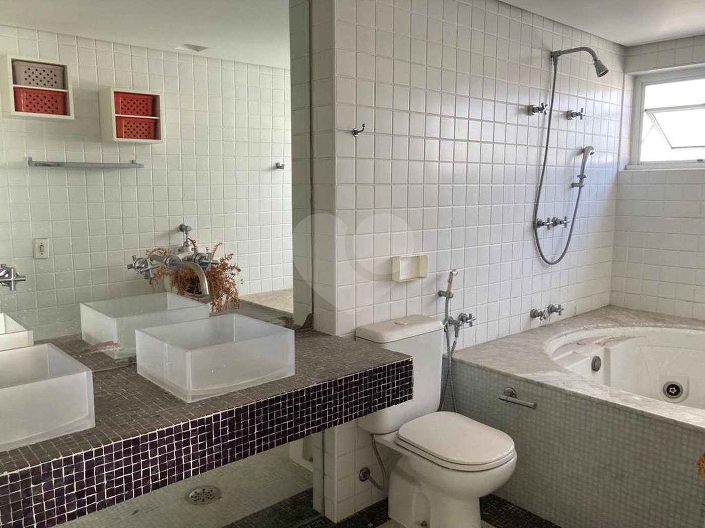 Duplex à venda ou para alugar com 1 suíte em Vila Madalena, São Paulo, SP