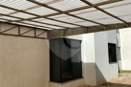 Apartamento à venda com 2 quartos no Centro, Ponta Porã, MS