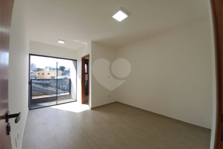 Sobrado à venda com 3 suítes em Vila Roque, São Paulo, SP