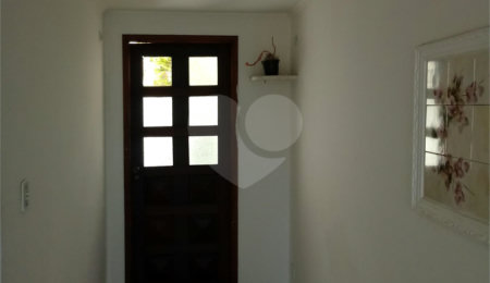 Sobrado à venda com 3 quartos, sendo 1 suíte,  em Tremembé, São Paulo, SP