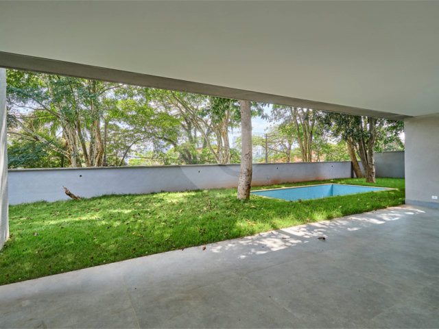 Casa à venda com 4 suítes no condomínio Liló, São Paulo - SP