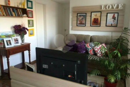 Apartamento à venda com 2 quartos, sendo 1 suíte, em Vila Mazzei, São Paulo, SP