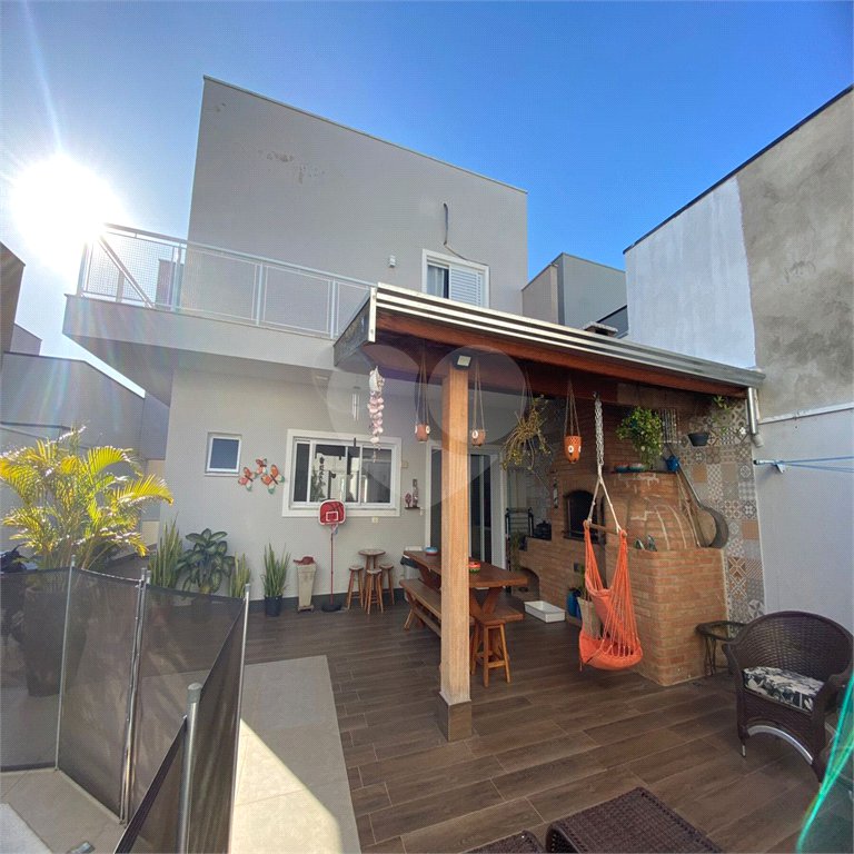Casa à venda com 3 quartos, sendo 1 suíte,  no condomínio Residencial Viena, Indaiatuba - SP