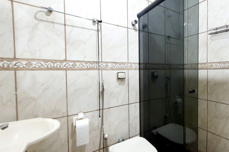Sobrado à venda com 4 quartos, sendo 1 suíte, no Centro, Ribeirão Preto, SP