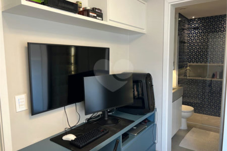 Apartamento à venda com 2 suítes em Vila Gertrudes, São Paulo, SP