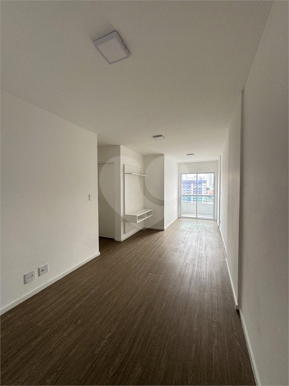 Apartamento à venda ou para alugar com 2 quartos, sendo 1 suíte, em Vila Assunção, Santo André, SP